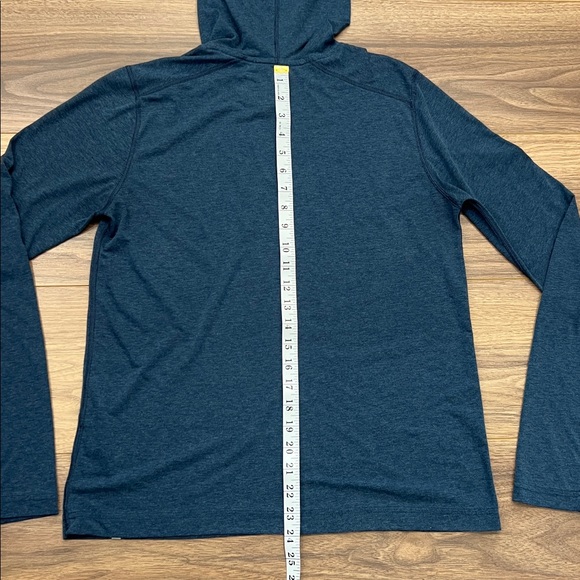 Stio Divide Hooded Pullover Sun Hoody in Blue Size Medium - Picture 10 of 11